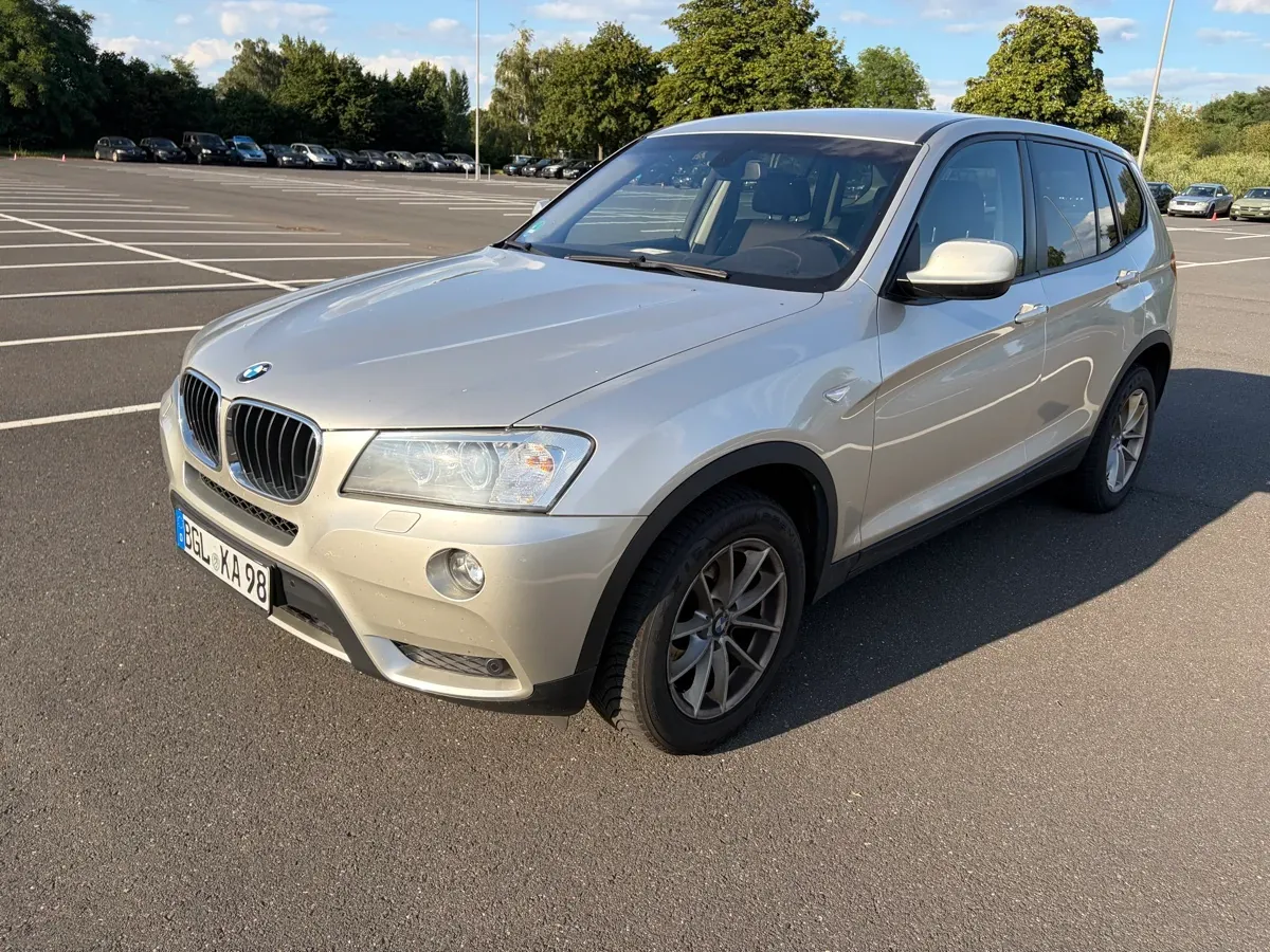 BMW X3 2013 photo 2