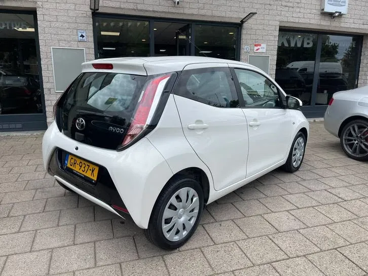 Toyota Aygo 2015 photo 3