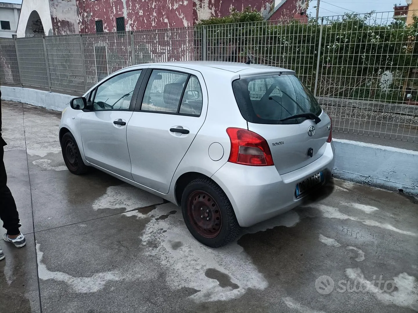 Toyota Yaris 2009 photo 4