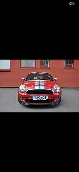 Mini Cooper S 2012 photo 2