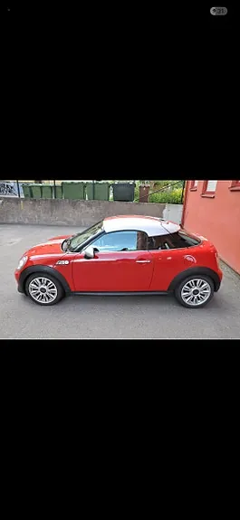 Mini Cooper S 2012 photo 4