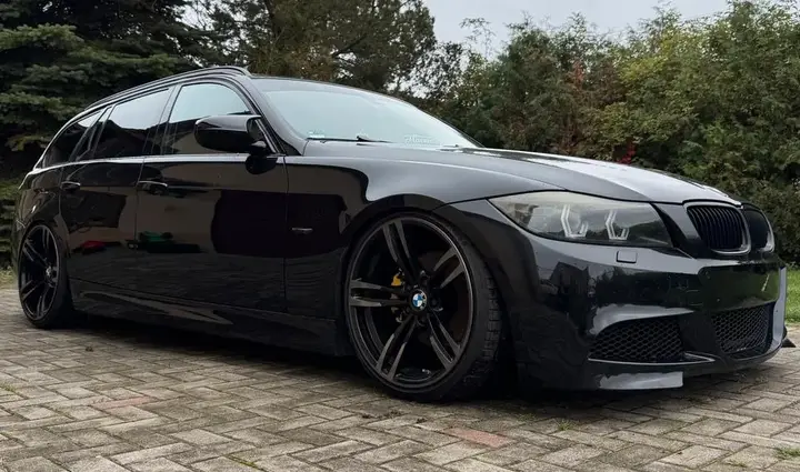 BMW E91 320I