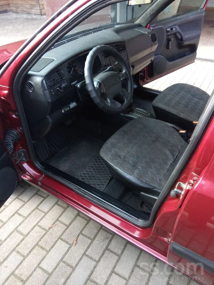Volkswagen Golf 3 1996 photo 4