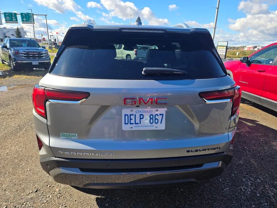 GMC Terrain 2025 photo 5