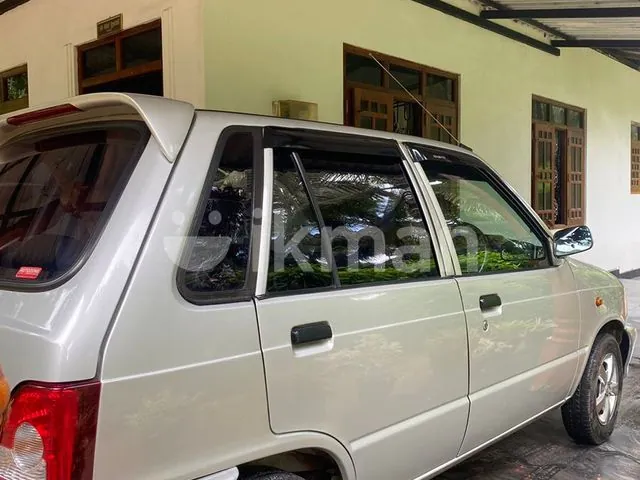Maruti Suzuki 800 2011 photo 2