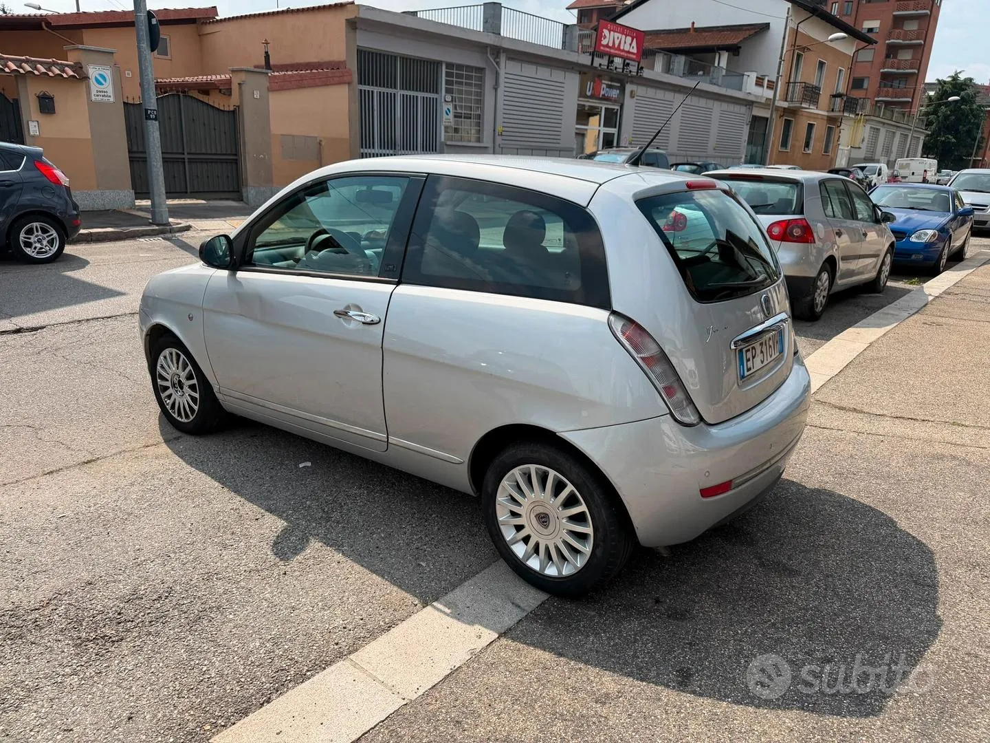 Lancia Ypsilon 2013 photo 2