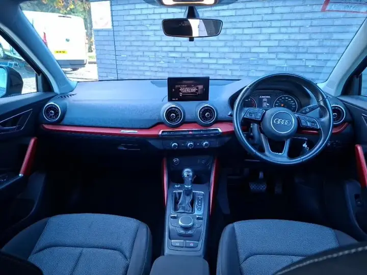 Audi Q2 2018 photo 3