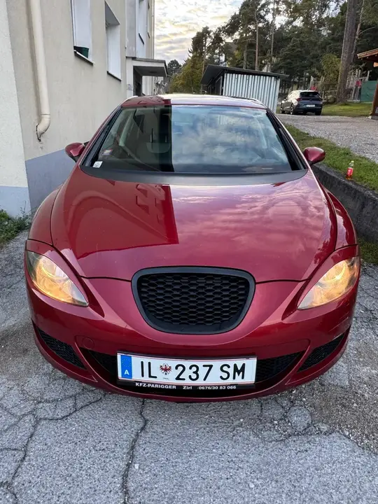 Seat Leon 2006 photo 2