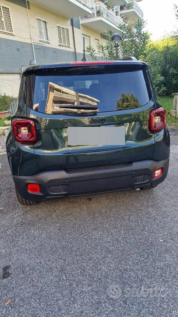 Jeep Renegade 2024 photo 2