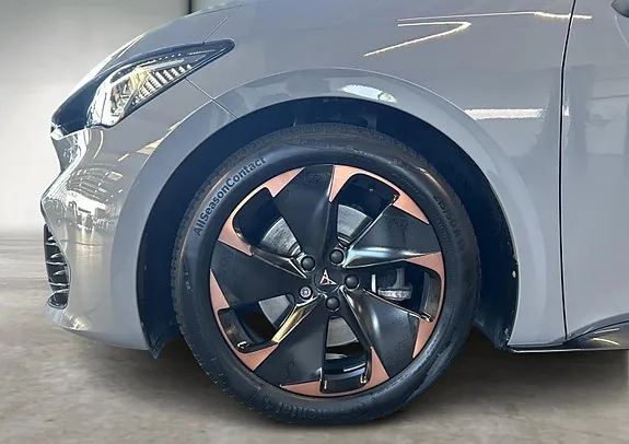 Cupra Born 2024 photo 5