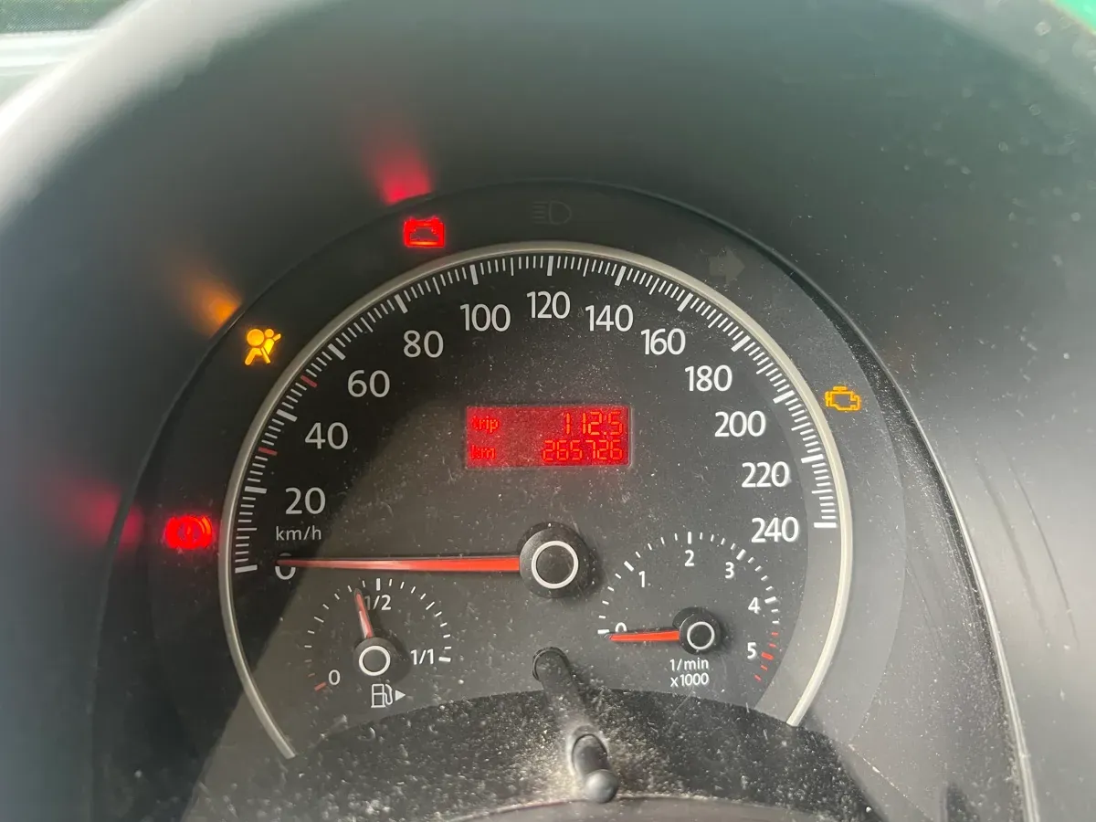 Volkswagen Beetle 2007 photo 3