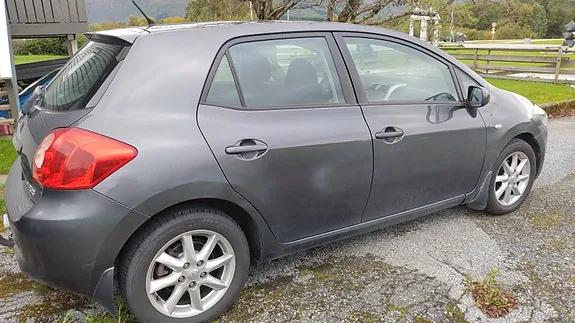Toyota Auris 2007 photo 4