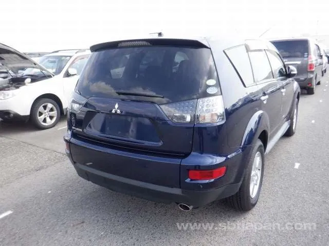Mitsubishi Outlander 2010 photo 4