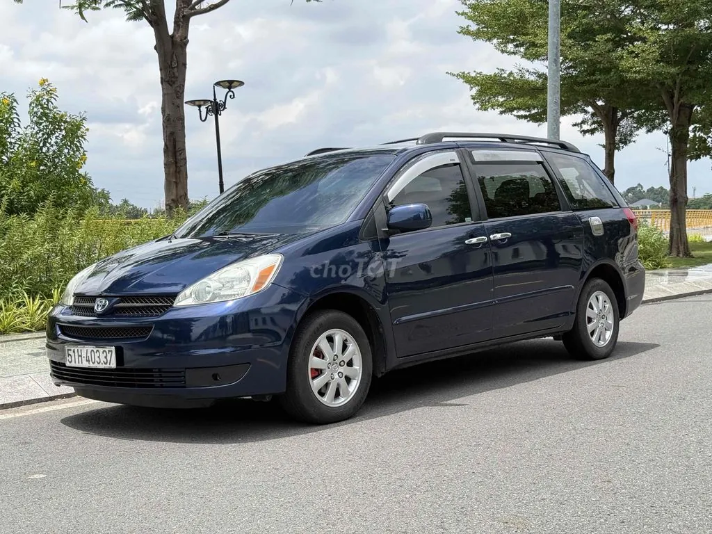 Toyota Sienna 2003 photo 3