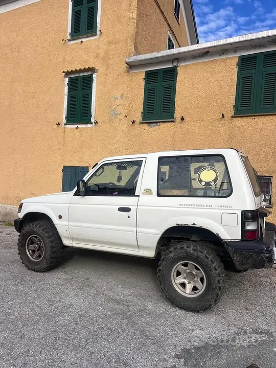 Mitsubishi Pajero