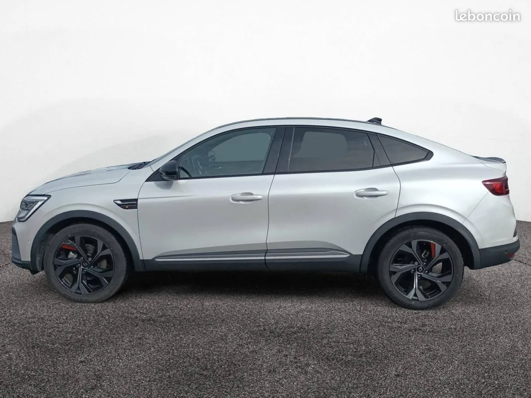Renault Arkana 2022 photo 2