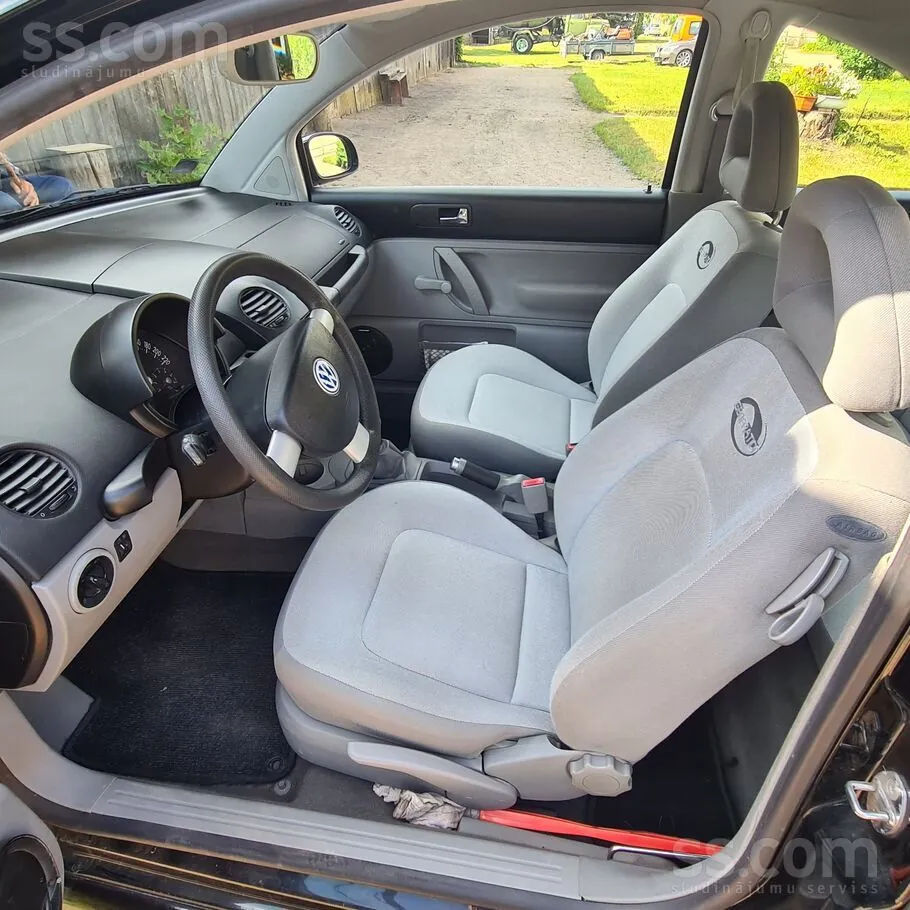 Volkswagen Beetle 2003 photo 3