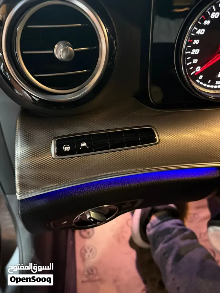 Mercedes-Benz E-Class 2019 photo 3
