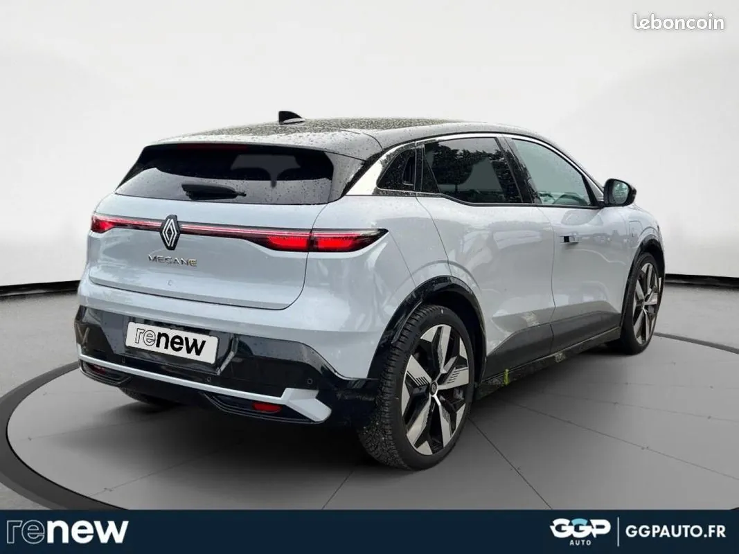 Renault Megane 2022 photo 5