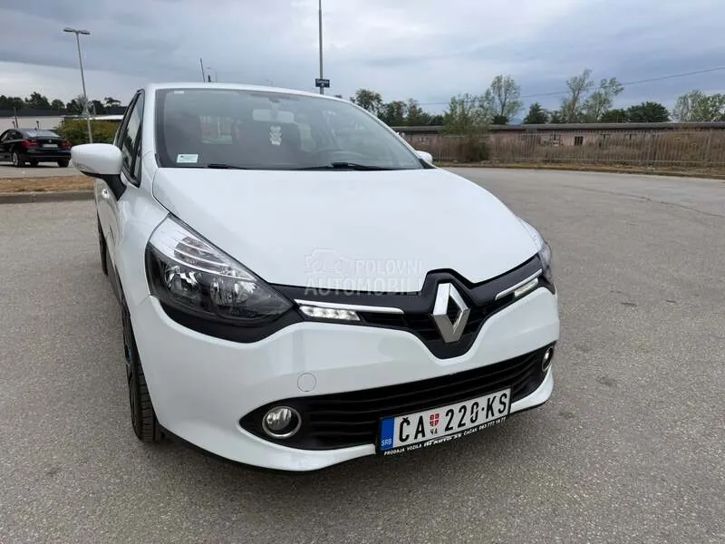 Renault Clio 2014 photo 2