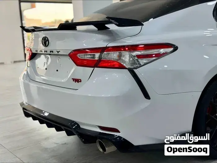Toyota Camry 2021 photo 4