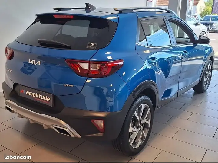 Kia Stonic 2024 photo 5