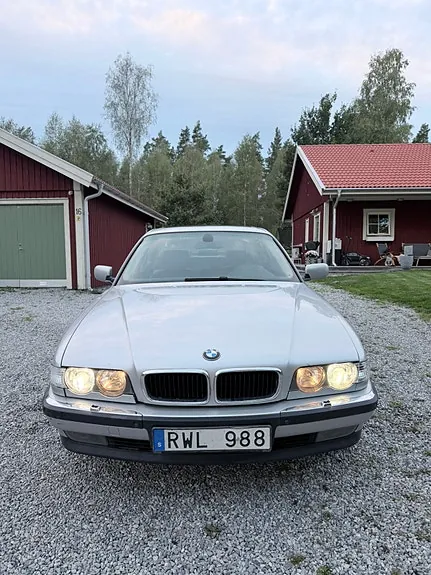 BMW 740I 2000 photo 2
