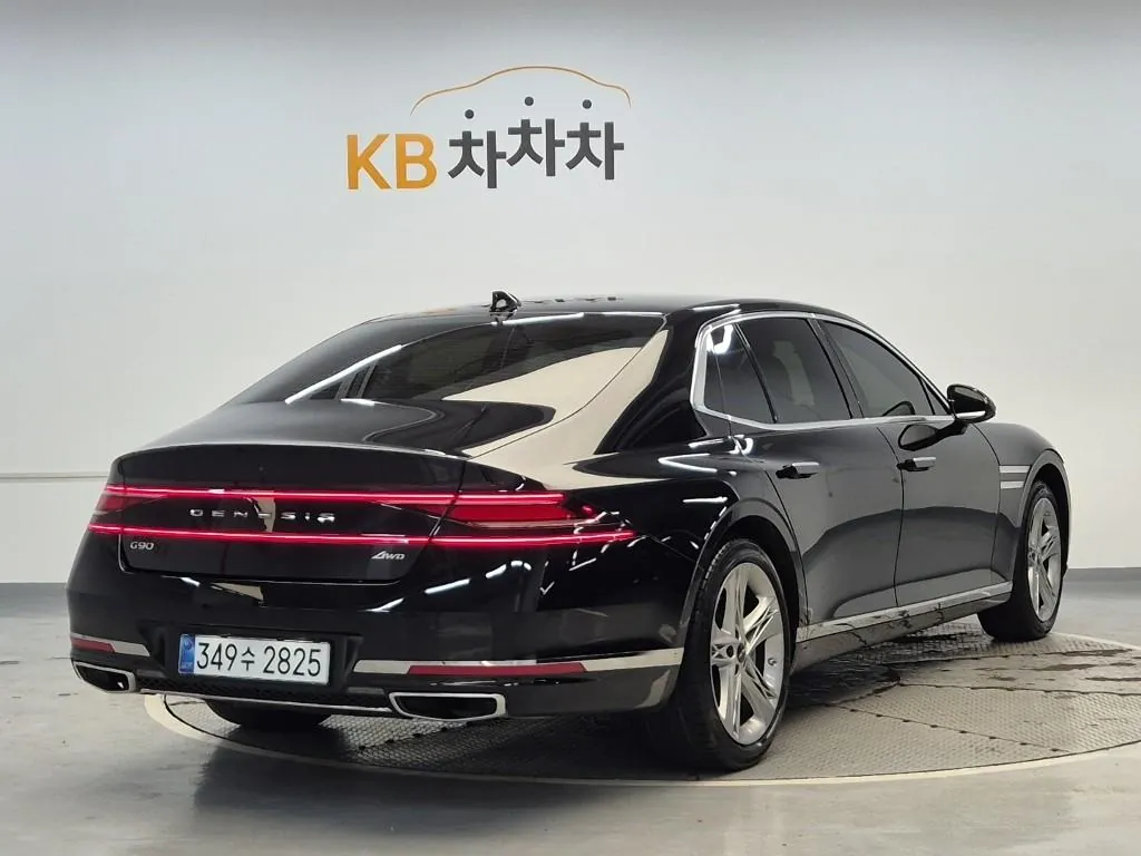 Genesis G90 2022 photo 3
