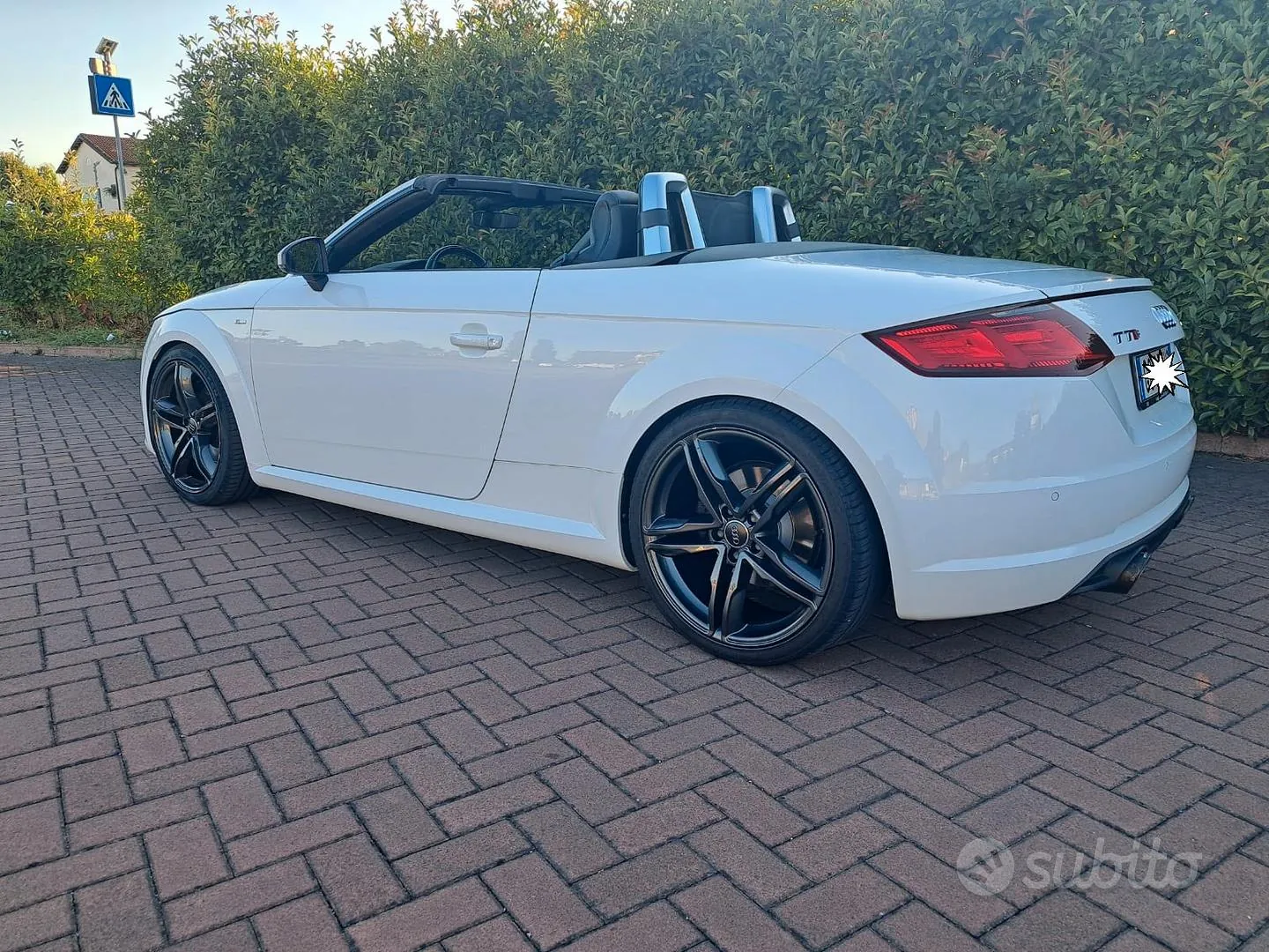 Audi Tt 2016 photo 2