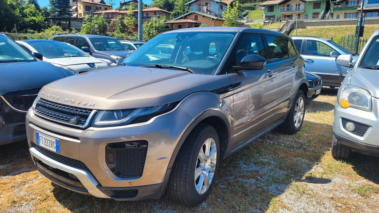 Land Rover Range Rover Evoque 2017 photo 2