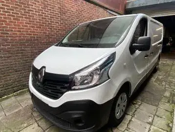 Renault Trafic 2019 photo 3