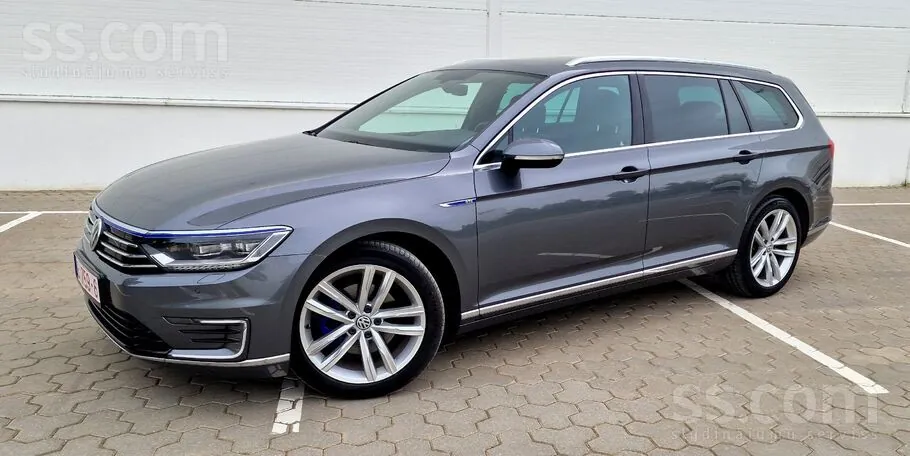 Volkswagen Passat 2015 photo 2