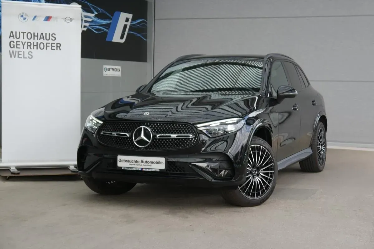 Mercedes-Benz Glc-Class 2023 photo 2