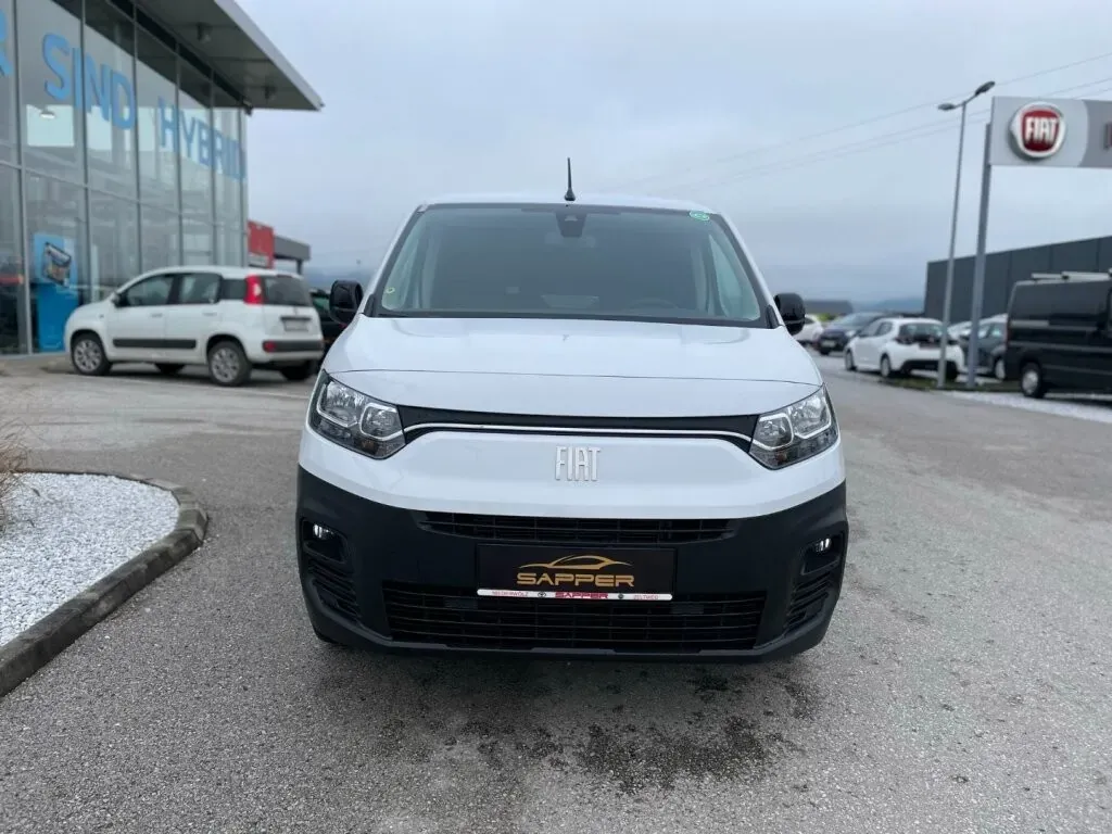 Fiat Doblo 2022 photo 2