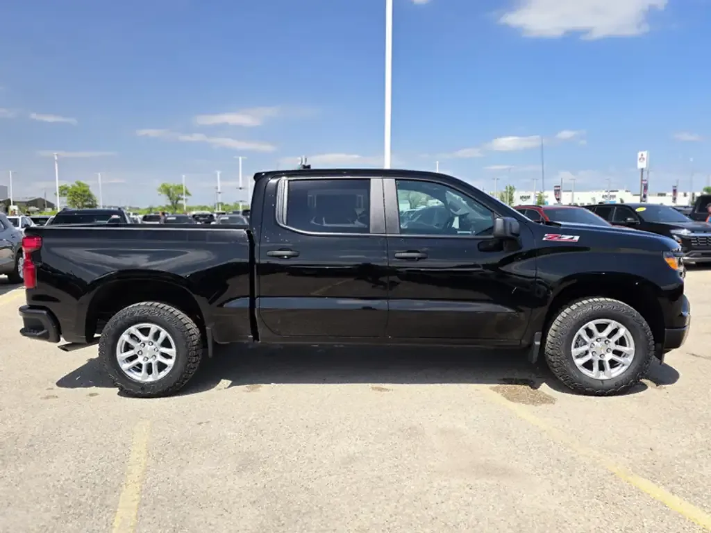 Chevrolet Silverado 1500 2026 photo 4