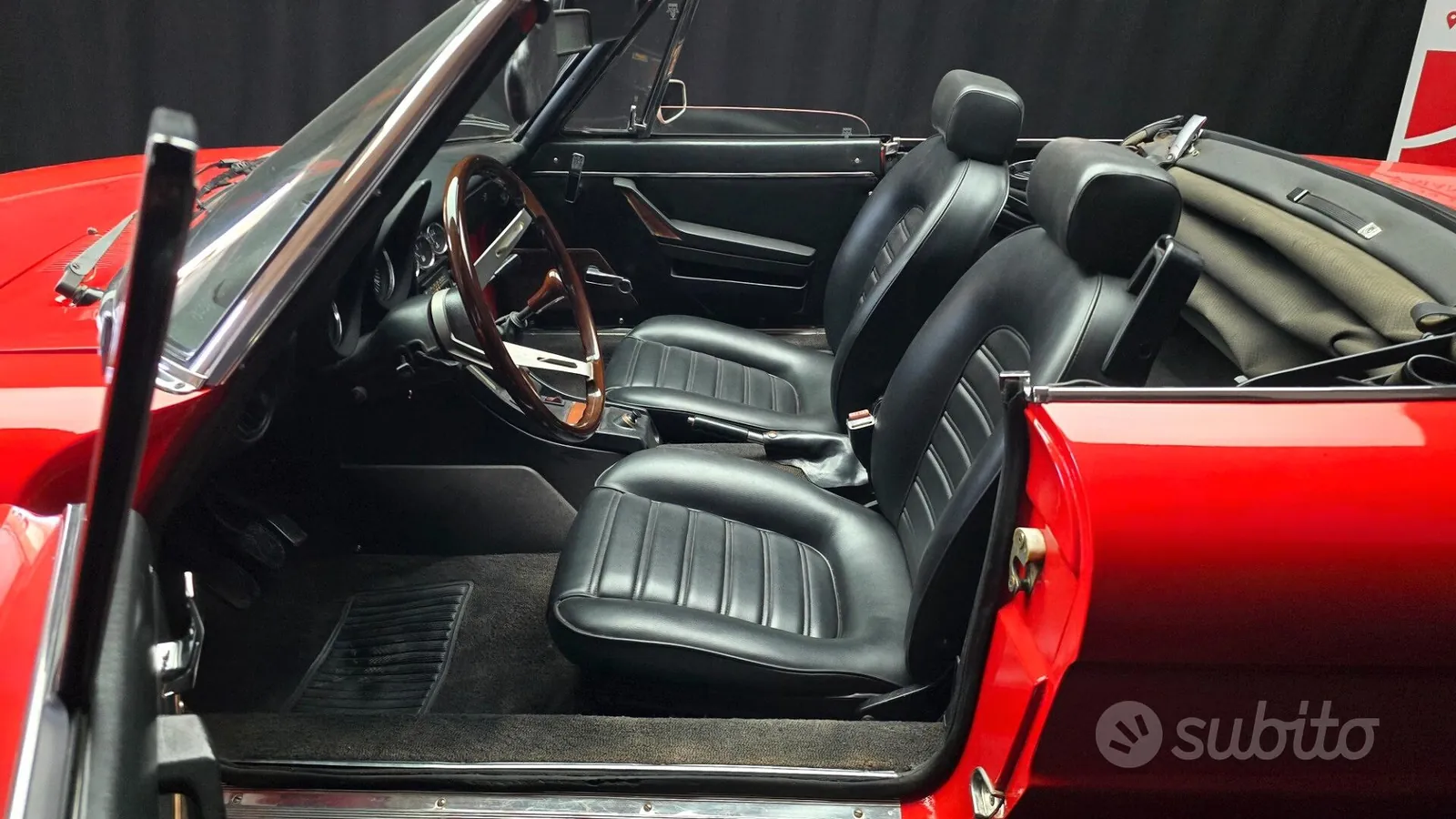 Alfa Romeo Spider 1982 photo 3