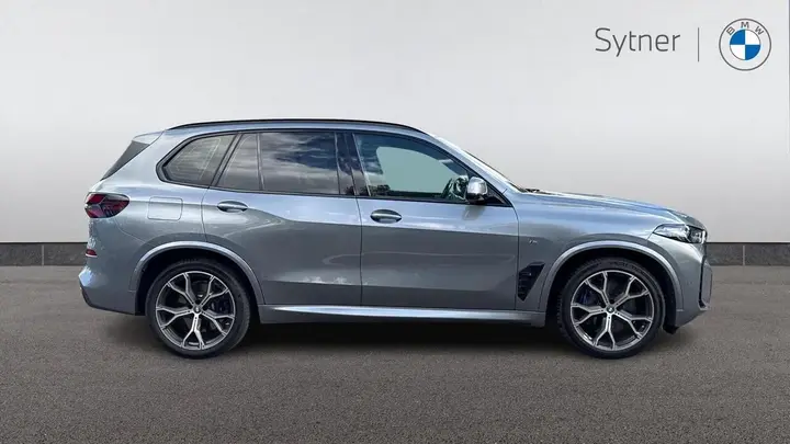 BMW X5 2023 photo 3