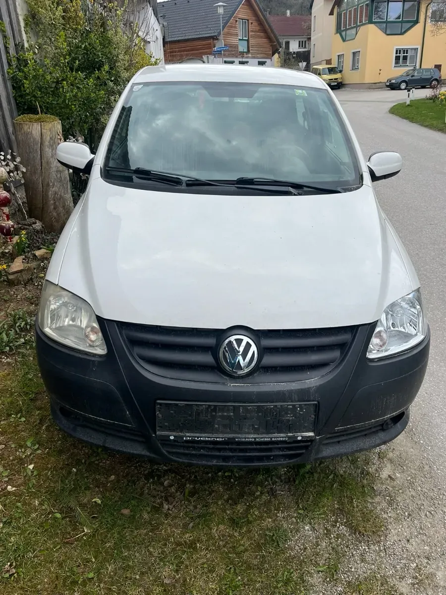 Volkswagen Fox 2006 photo 2