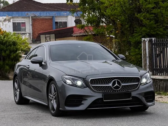 Mercedes-Benz E200