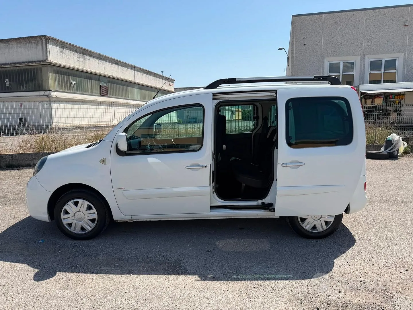 Renault Kangoo 2011 photo 5