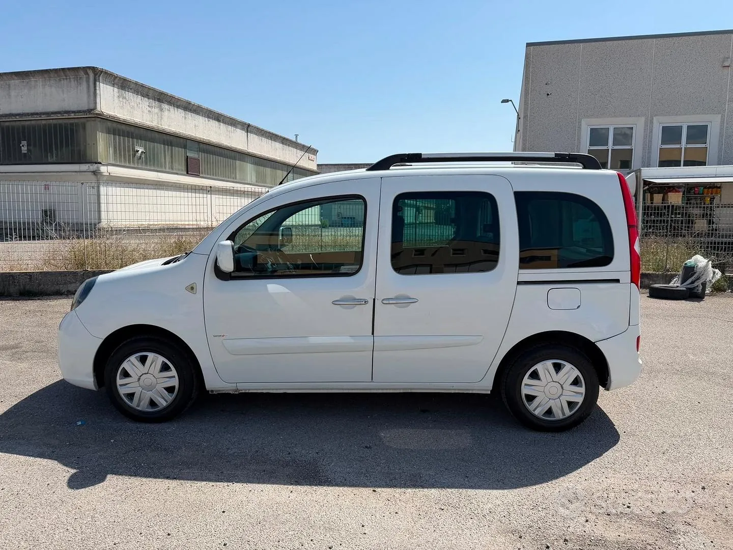 Renault Kangoo 2011 photo 4