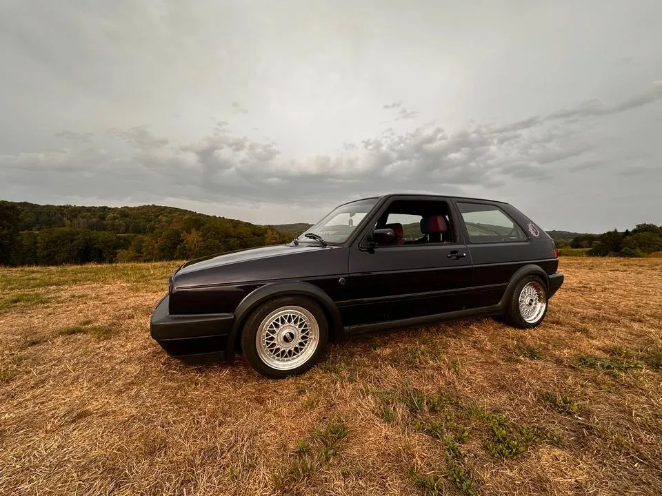Volkswagen Golf 2