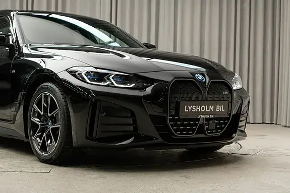 BMW I4 2023 photo 4