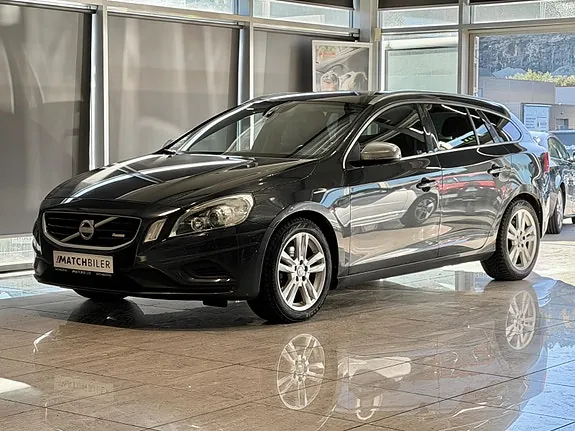Volvo V60 2014 photo 2