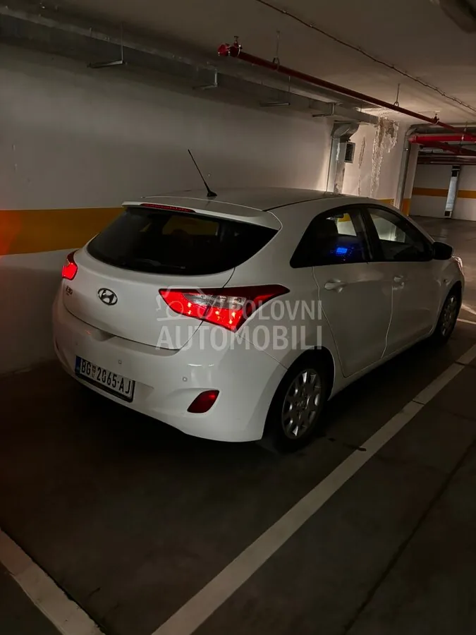Hyundai I30 2013 photo 3