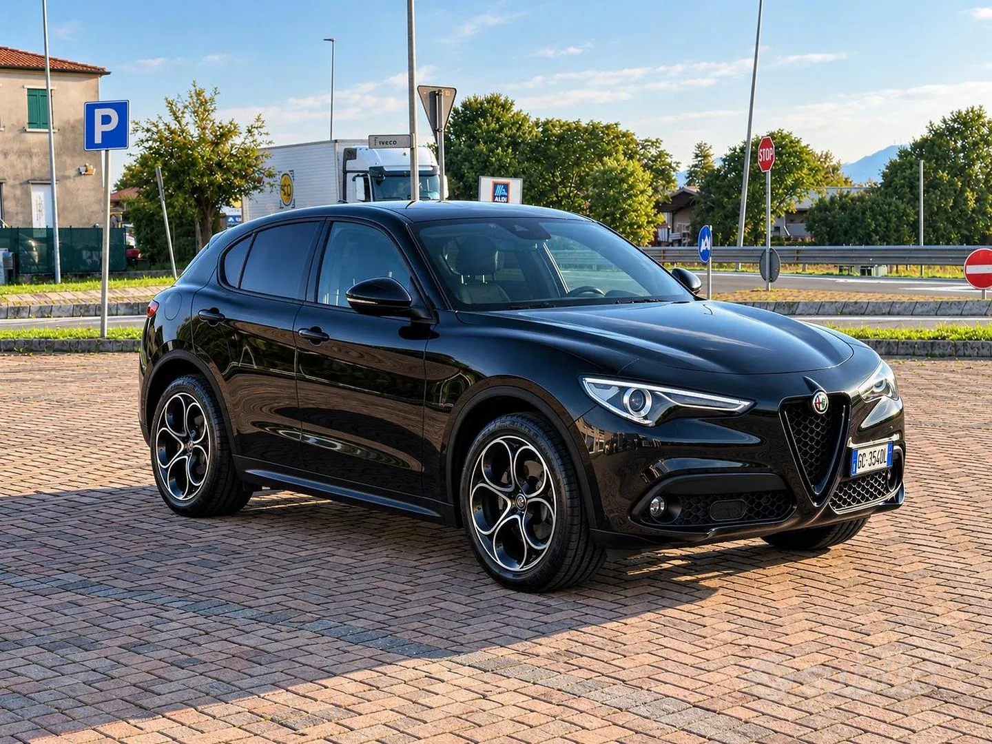 Alfa Romeo Stelvio 2022 photo 4