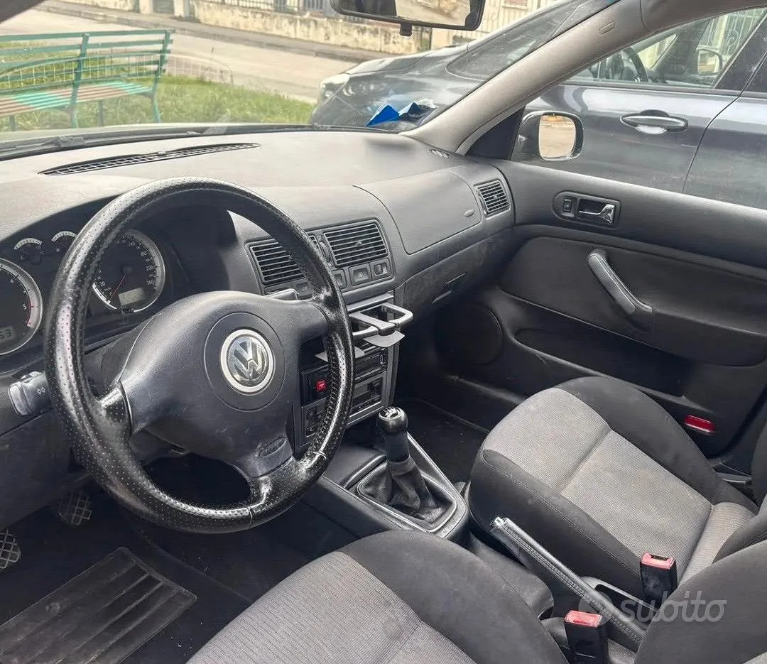 Volkswagen Golf 2001 photo 5