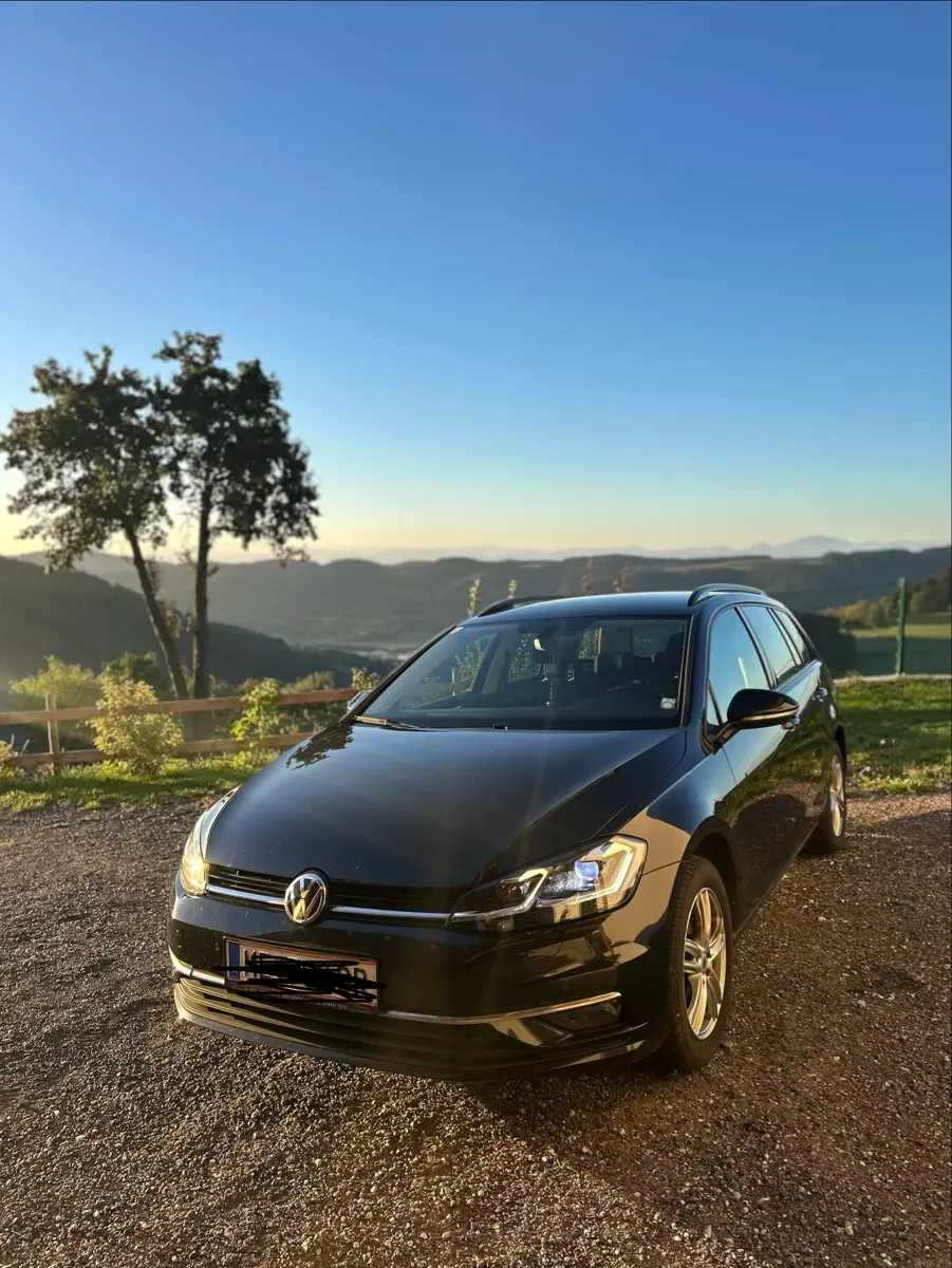 Volkswagen Golf 2017 photo 2