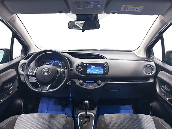 Toyota Yaris 2015 photo 5