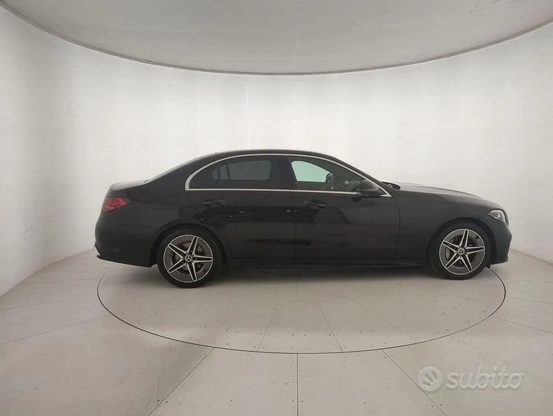 Mercedes-Benz C-Class 2025 photo 5
